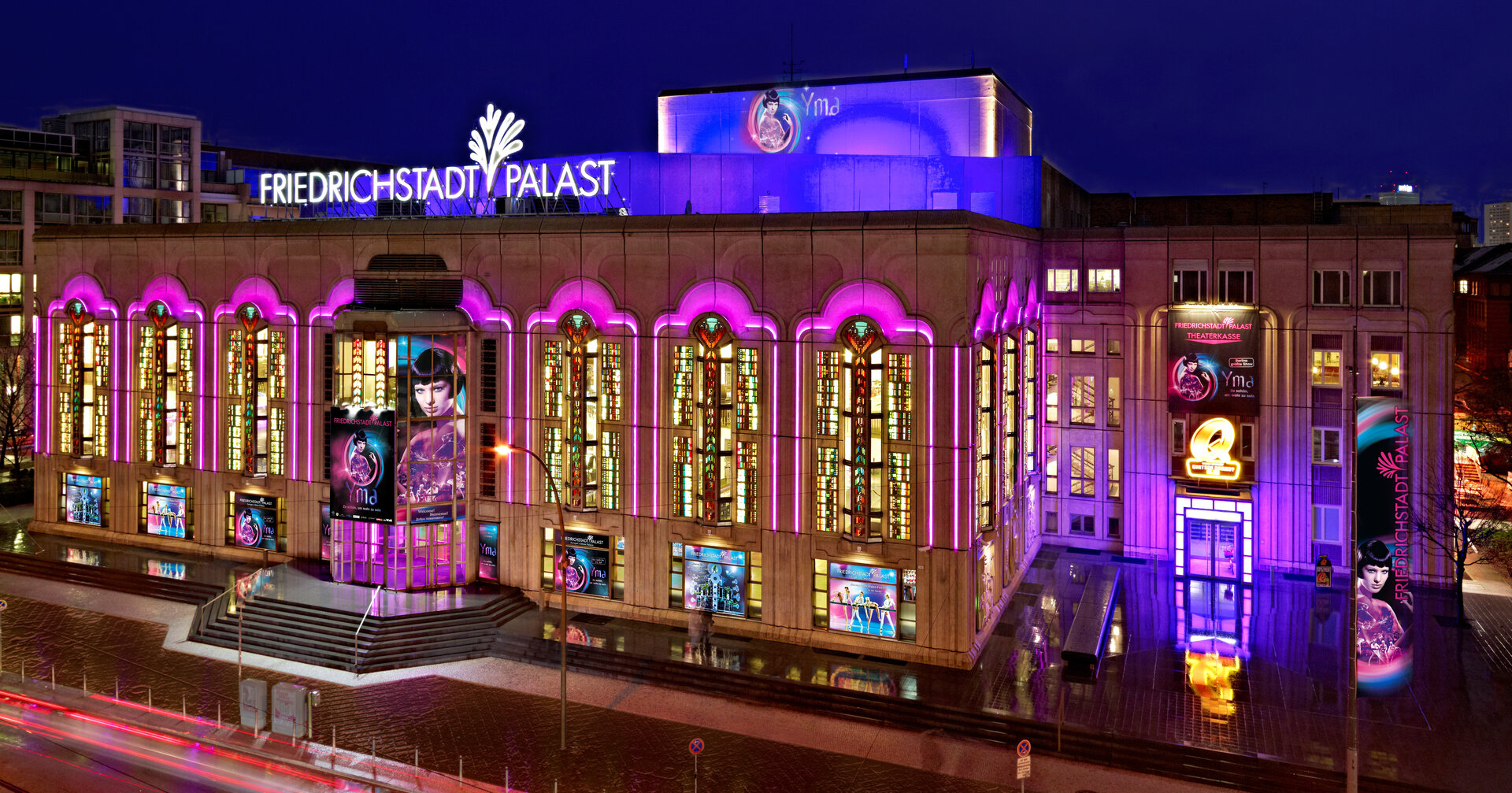 Friedrichstadtpalast „BLINDED by DELIGHT“