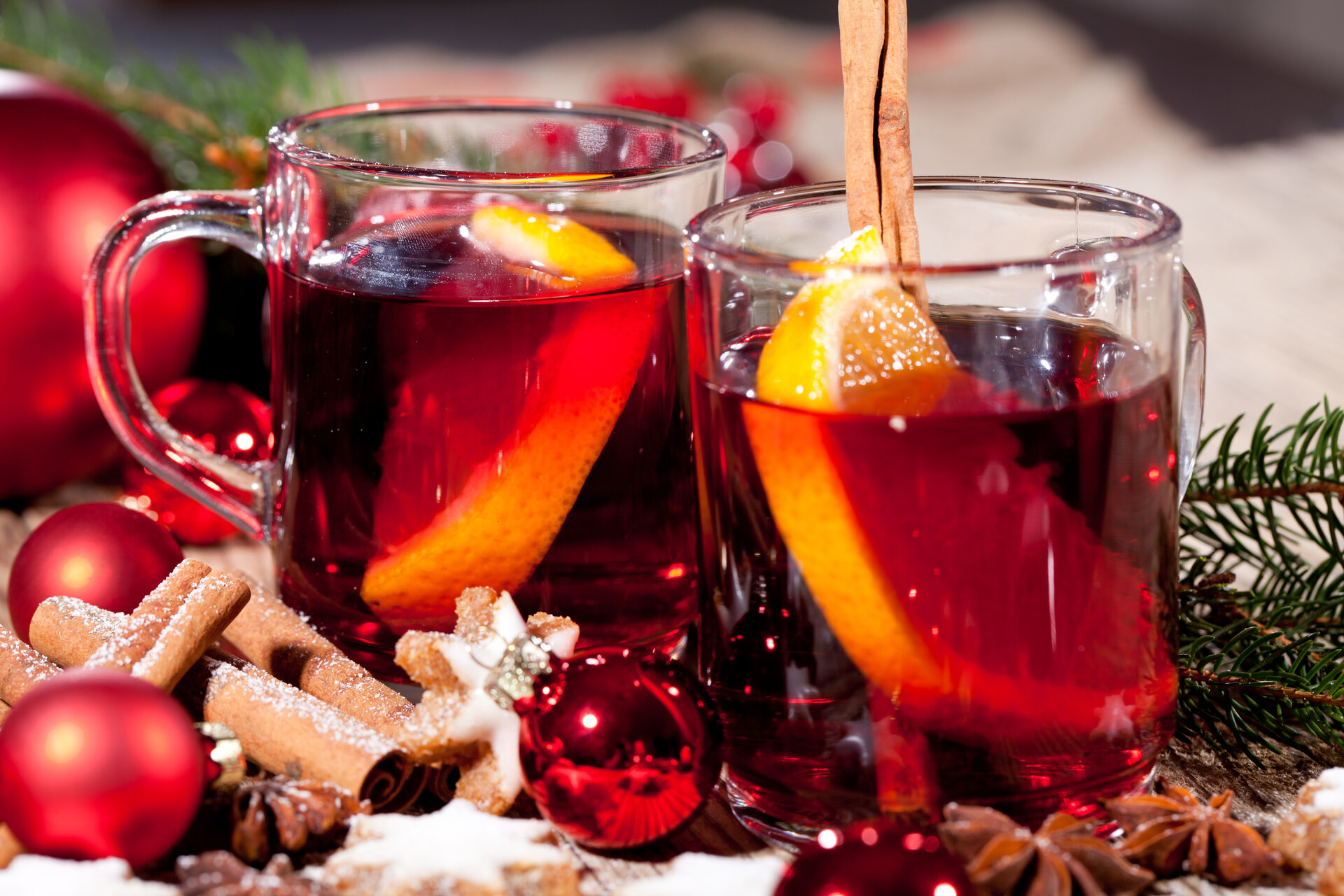 Blaue Schwerter und Glühwein im Advent